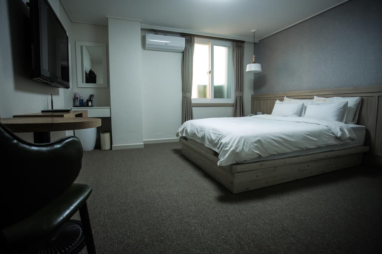 Gallery Tourist Hotel Cheongju Ngoại thất bức ảnh