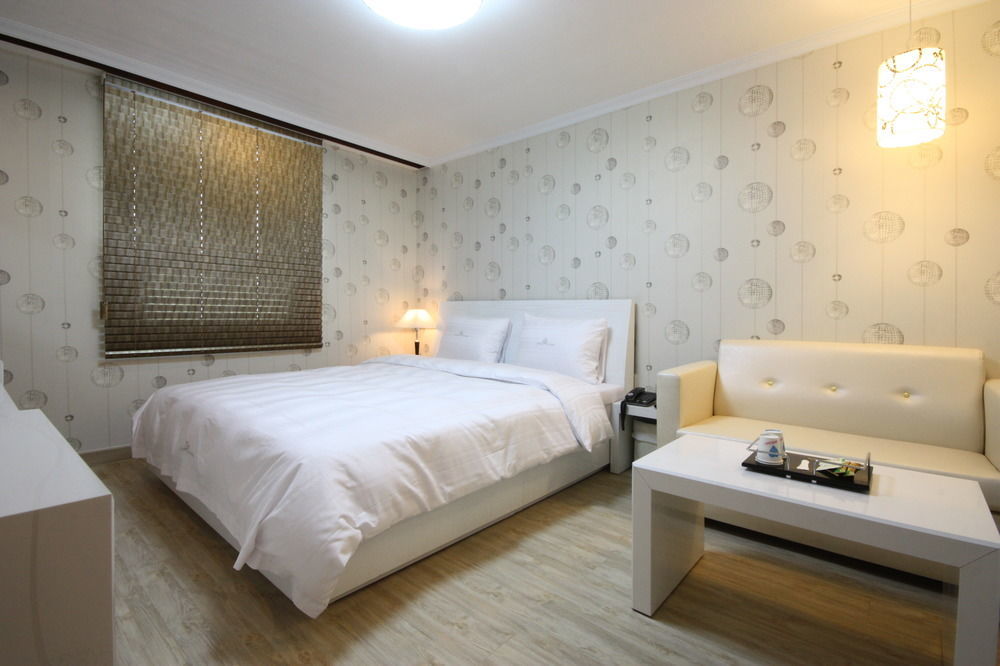 Gallery Tourist Hotel Cheongju Ngoại thất bức ảnh
