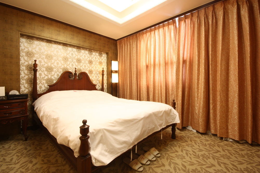 Gallery Tourist Hotel Cheongju Ngoại thất bức ảnh
